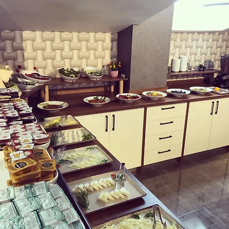 Era Palace B Blok Отель